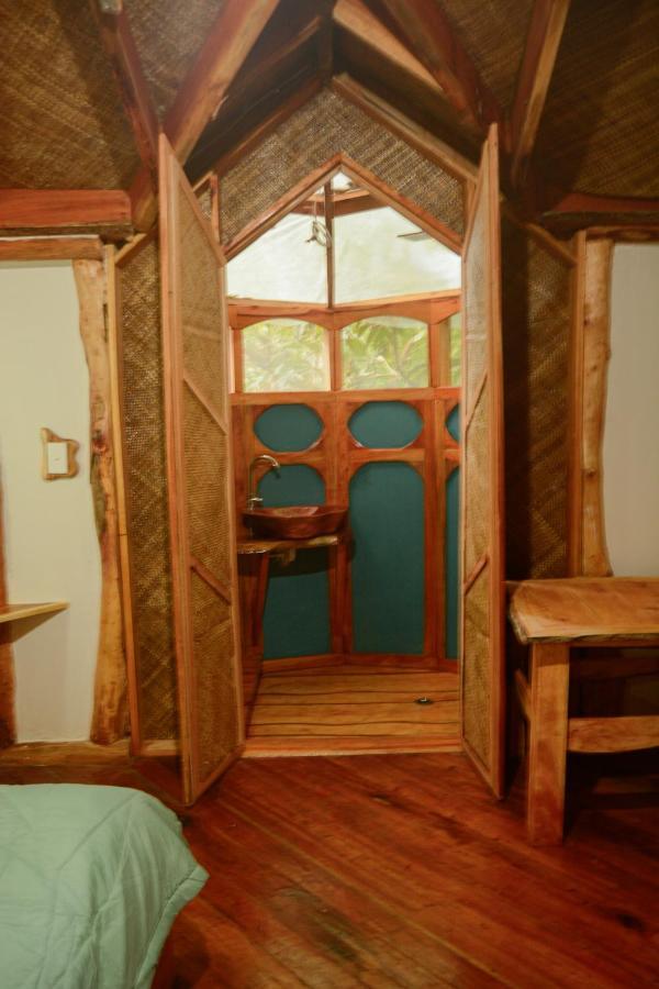 Tukulolo Treehouses Makaunga 外观 照片