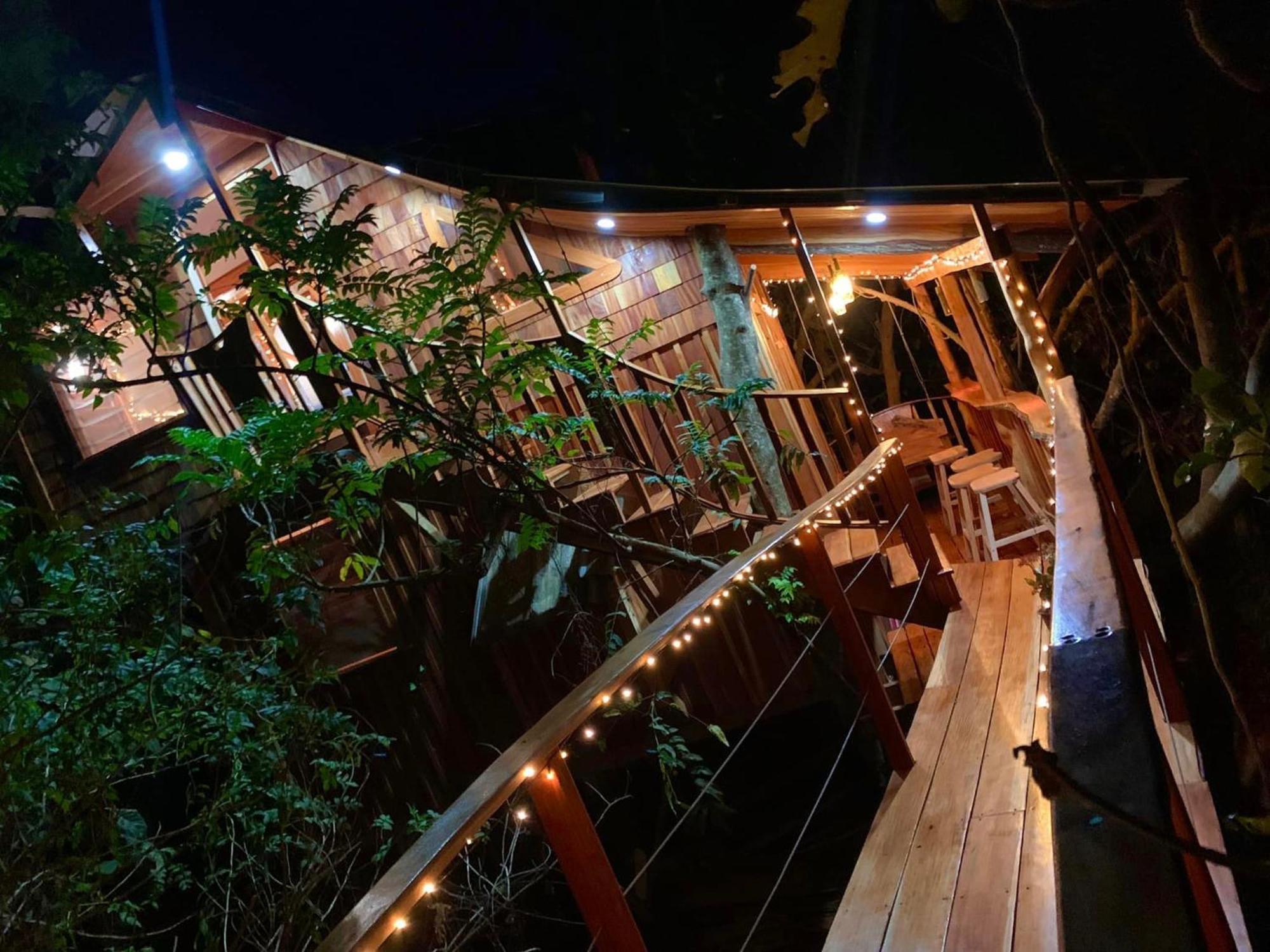 Tukulolo Treehouses Makaunga 外观 照片