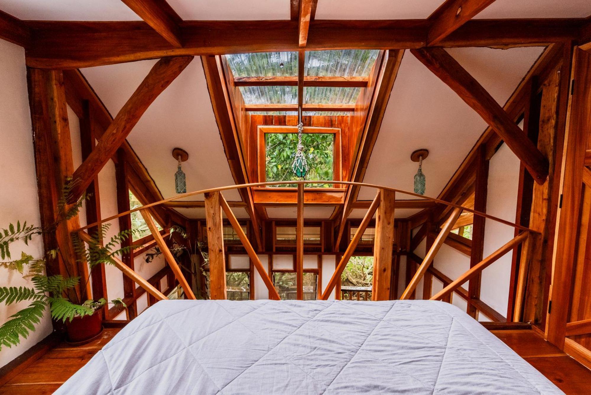 Tukulolo Treehouses Makaunga 外观 照片