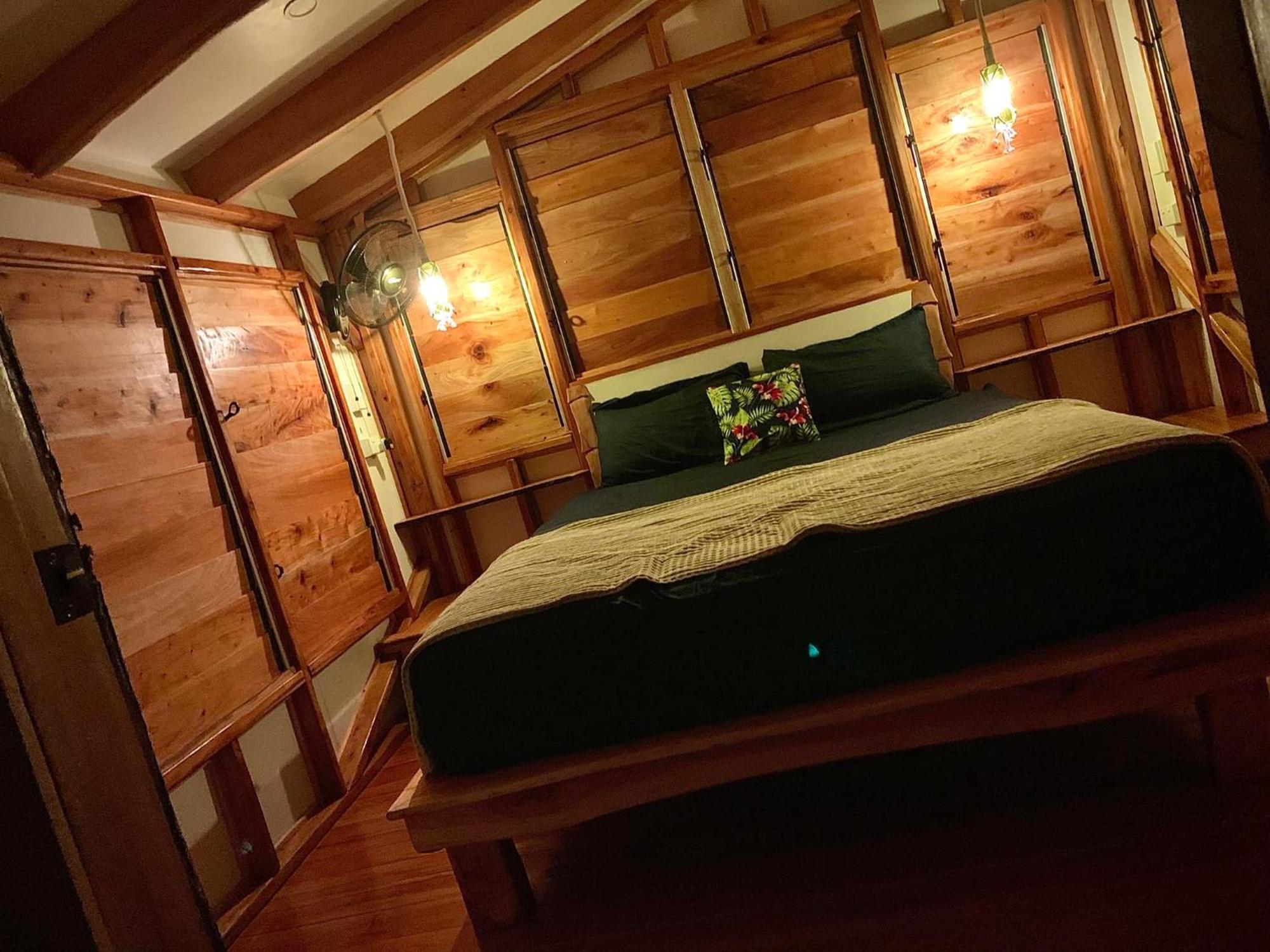 Tukulolo Treehouses Makaunga 外观 照片