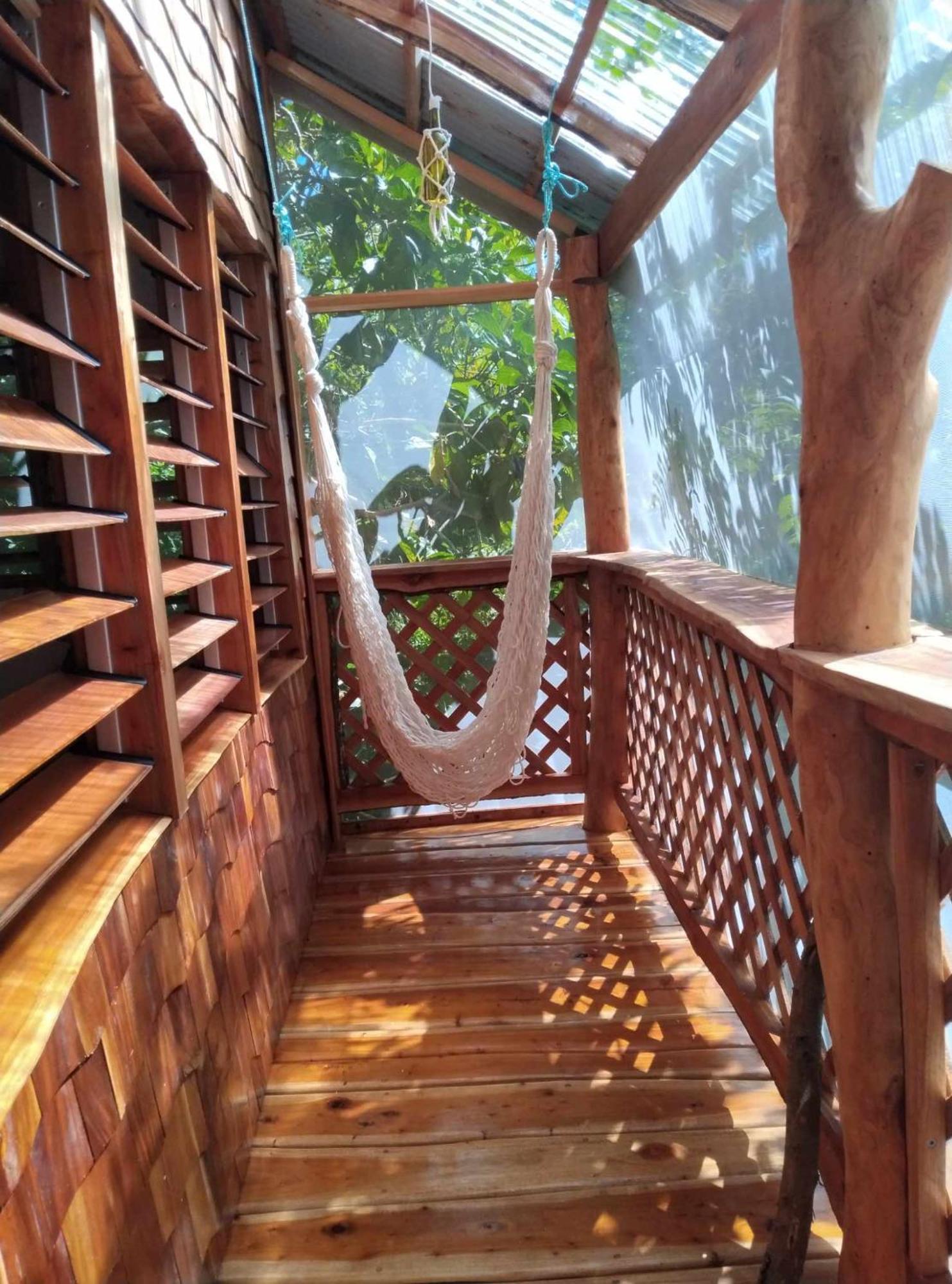 Tukulolo Treehouses Makaunga 外观 照片